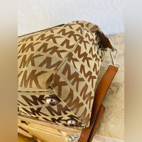 MICHAEL KORS MK logo brown canvas domed sarchek shoulder bag crossbody - Picture 8 of 10